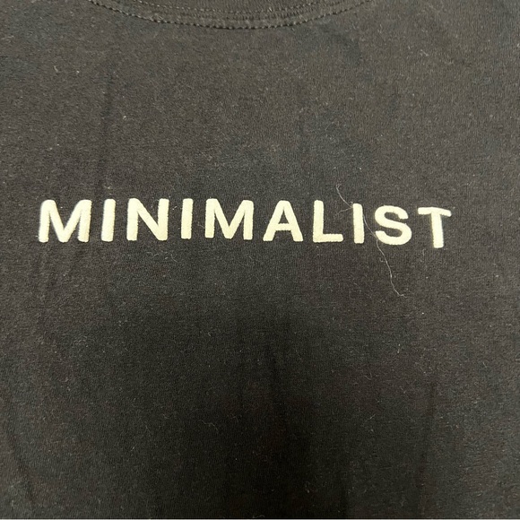 Minimalist Unisex Goody Two Sleeves Bleck T-Shirt Sz L Stretch Crew Neck likenew - Picture 2 of 5